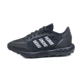 Adidas La Trainer Sport Shoes Leather Black Colour For Women