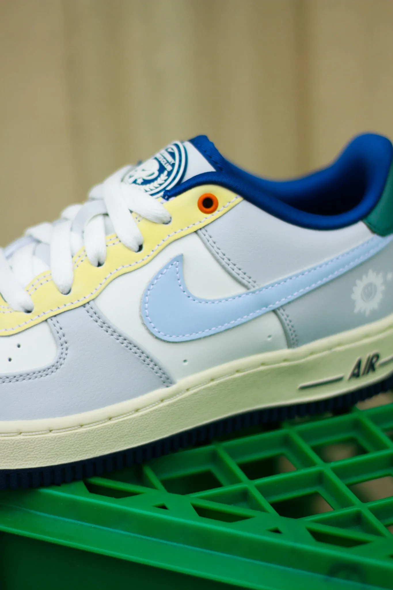 AIR FORCE 1 LV8 (GS) "SAIL"