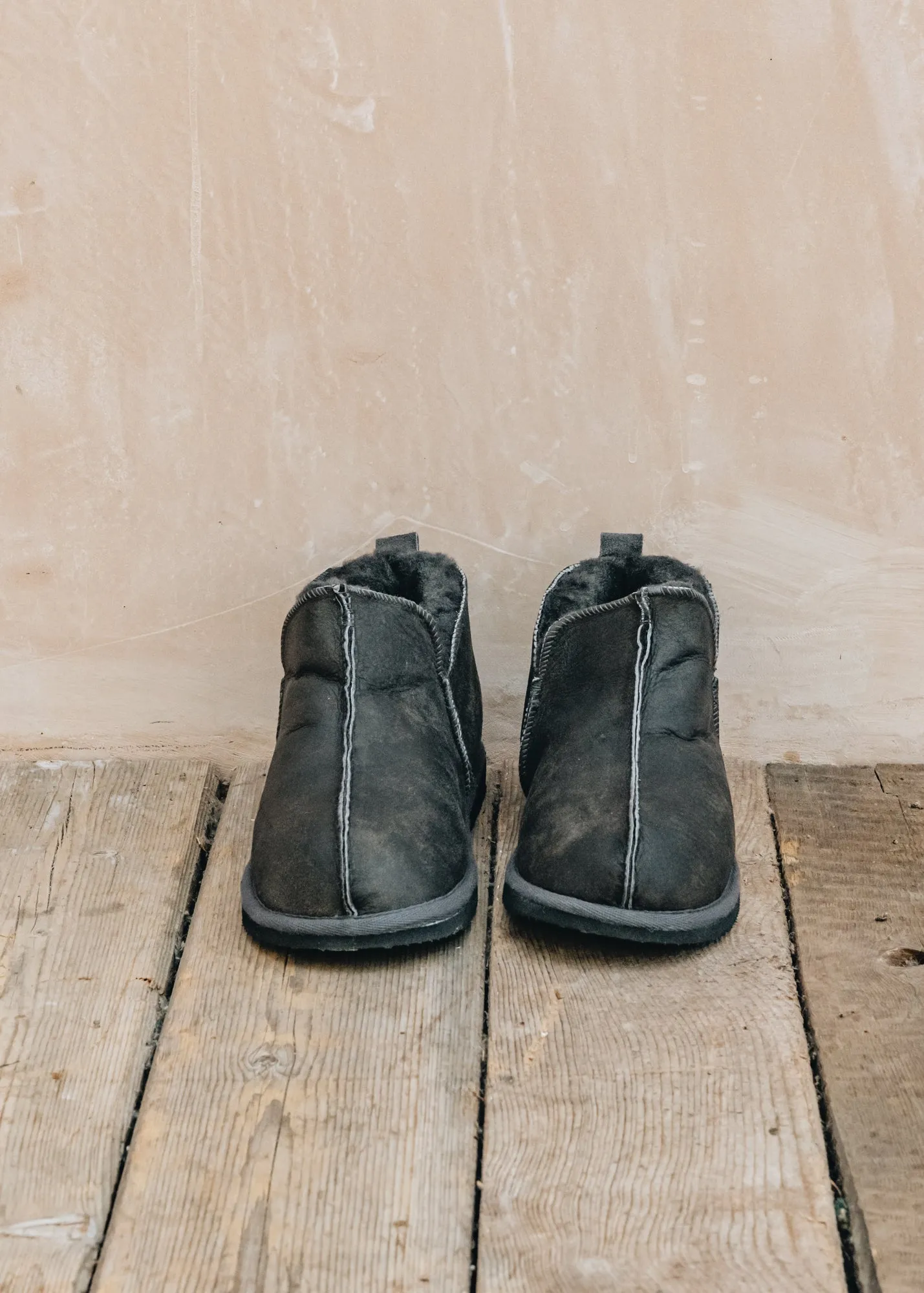 Anton Slippers in Antique Asphalt