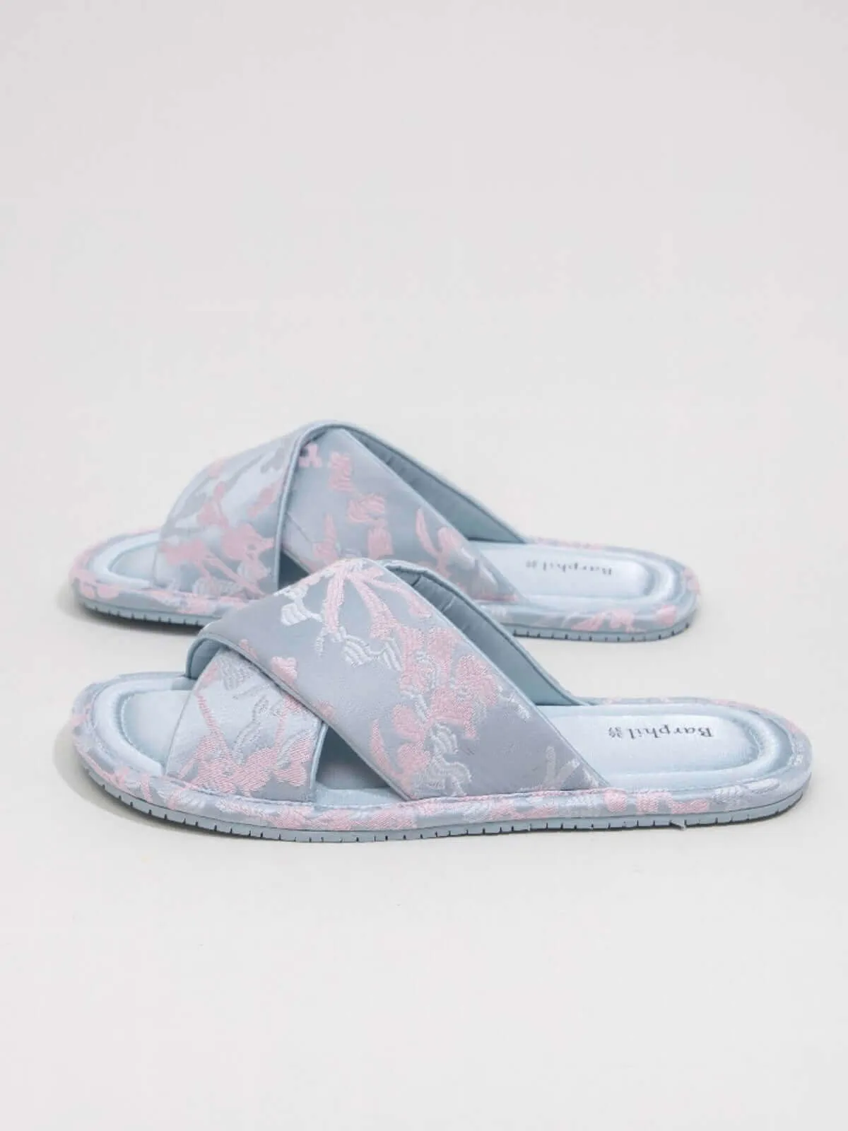 Classic Cross-Strap Embroidery Slippers