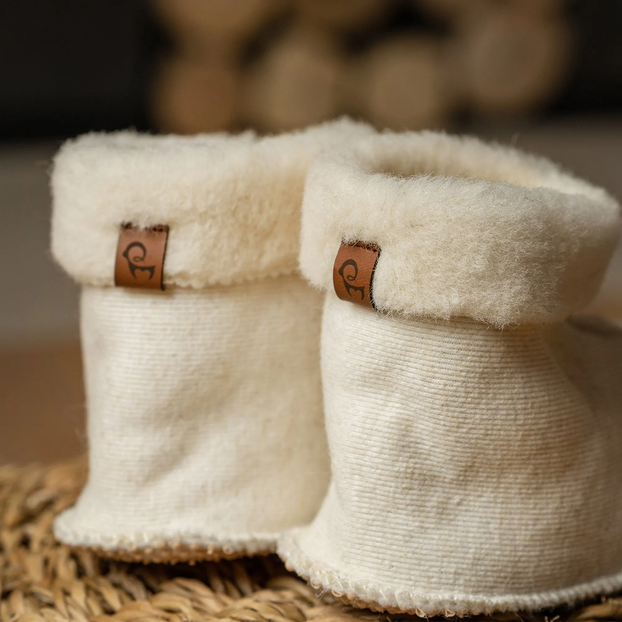 MENIQUE Fleece Bootie Slippers Natural