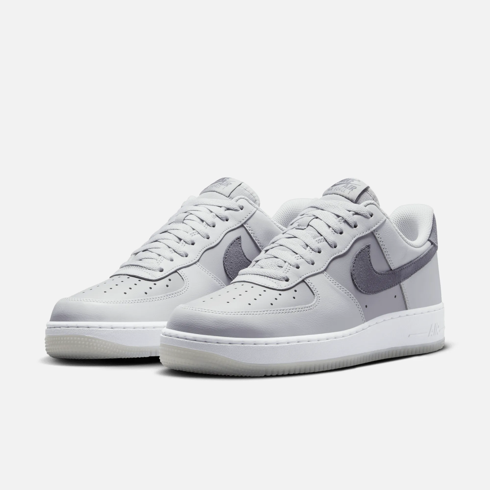 Nike Air Force 1 Low '07 LV8 Pure Platinum Light Carbon