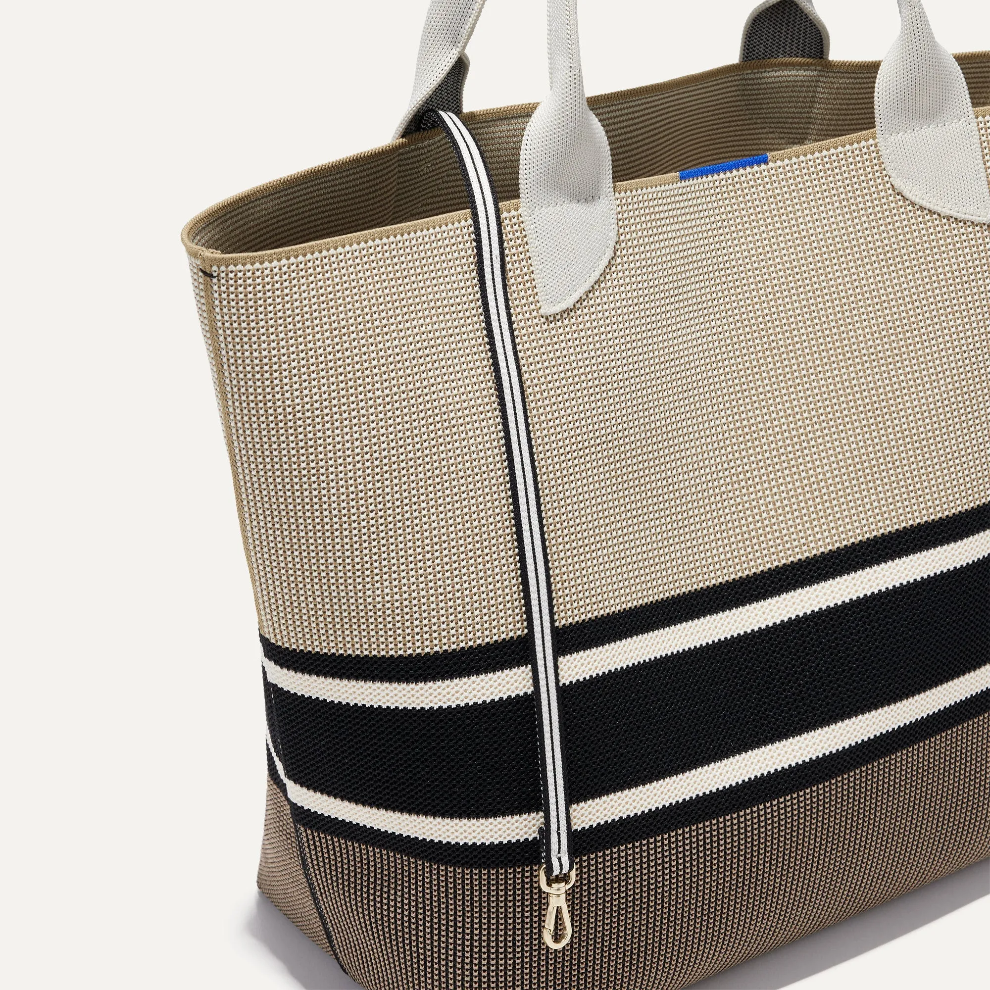 The Lightweight Tote - Jetset Black