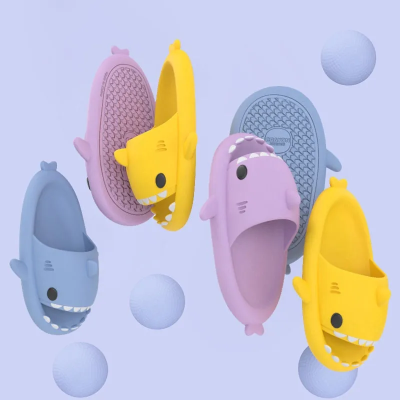 xiangtuibao Unisex Shark Slippers Women New Summer Home Flip Flops Men Non-Slip Solid Color Couple Outdoor Cool Indoor House Funny Slippers